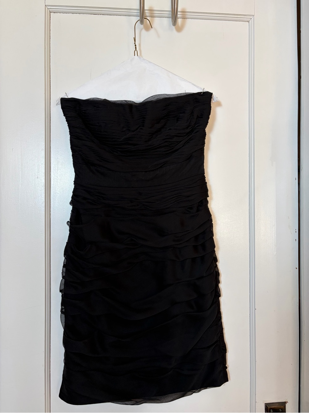 Monique Lhuillier Strapless Black Layered Ruched Dress